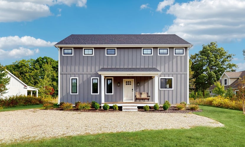 Newly-built home on a grassy lot with washer/dryer & screened deck