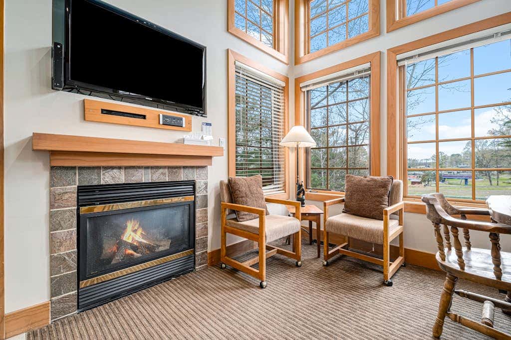 Boyne Mountain Getaway - Unit A