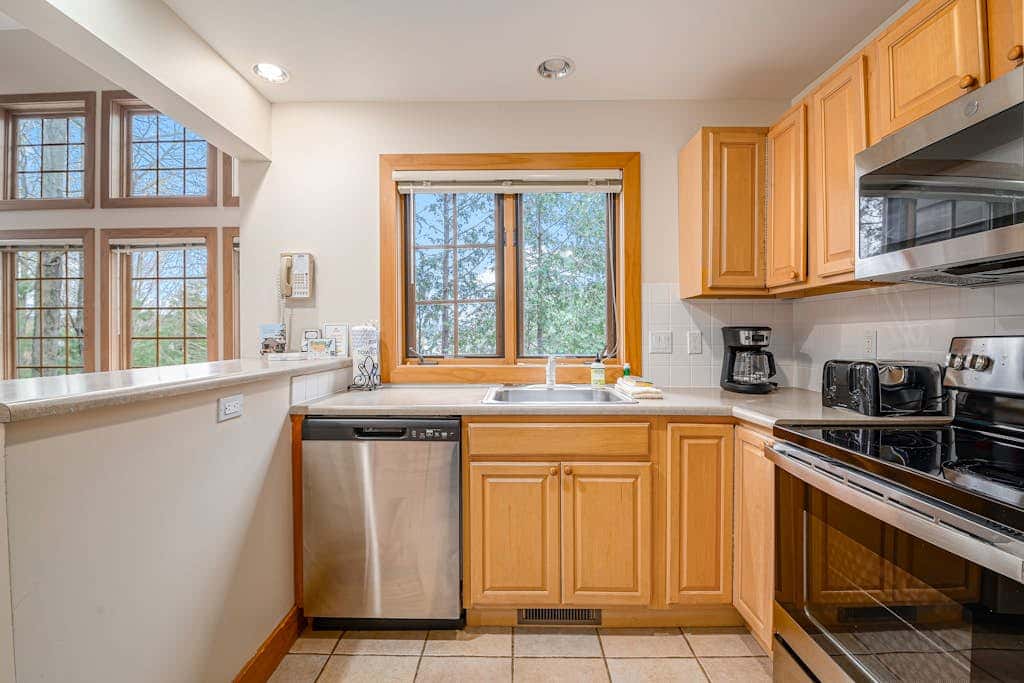 Boyne Mountain Getaway - Unit A
