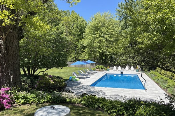 Stylish & Well-Equipped Home with Private Outdoor Pool, WiFi, Deck, Gas Grill