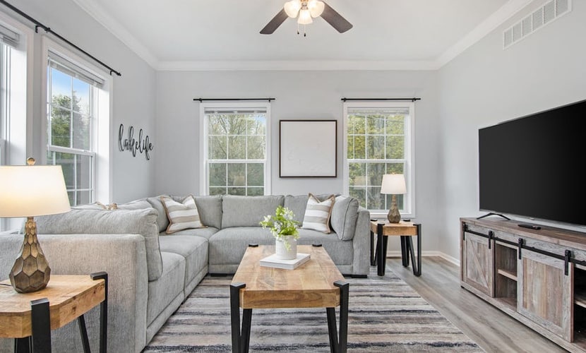 Three-Story, Deluxe Home w/ Central AC, Furnished Decks & Lake View