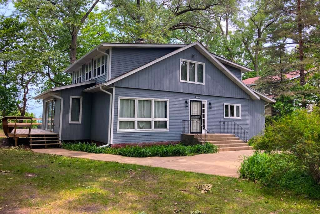 Family-friendly Home w/ Lake Views, Free WiFi & Private Beach Access