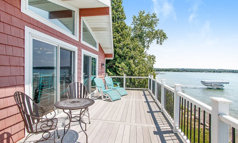 Dreamy escape on the water of Crystal Lake w/ spacious deck & private dock