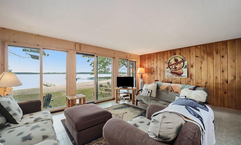The Summer Cabin | Lakefront house in Interlochen with private beach access