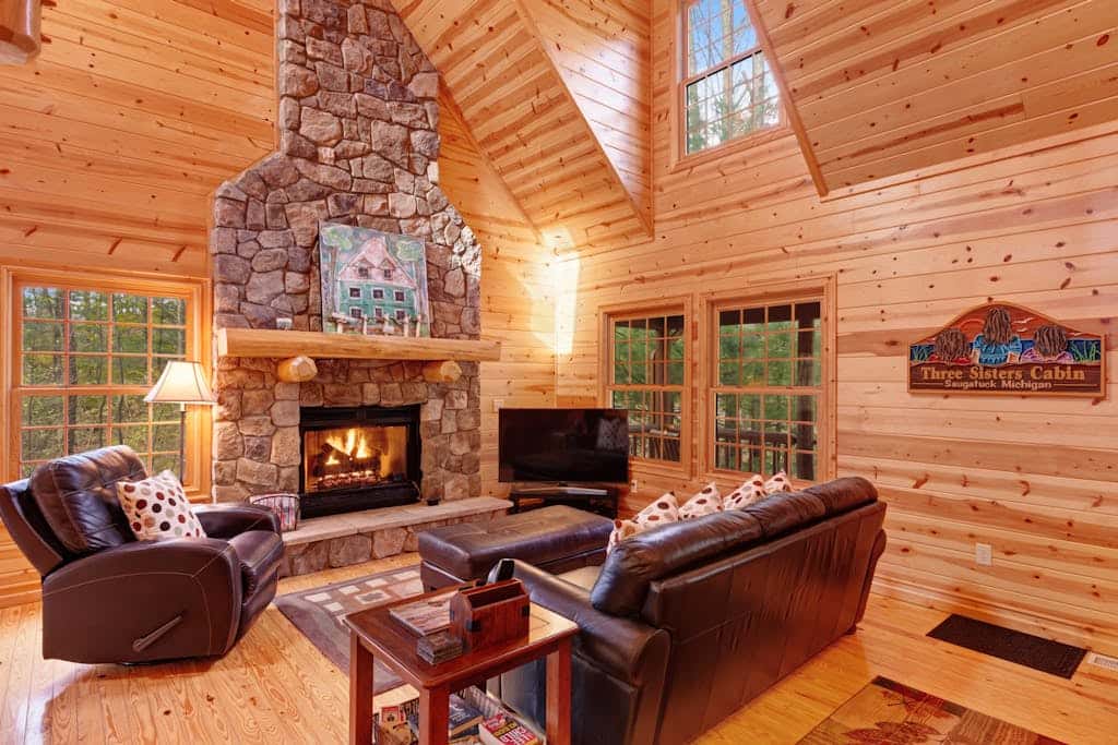 Kingfisher Cove Cabin 28
