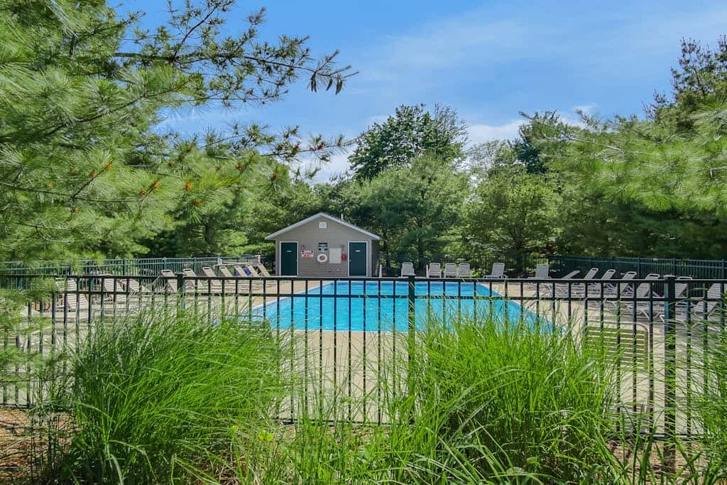 Kingfisher Cove Cabin 28