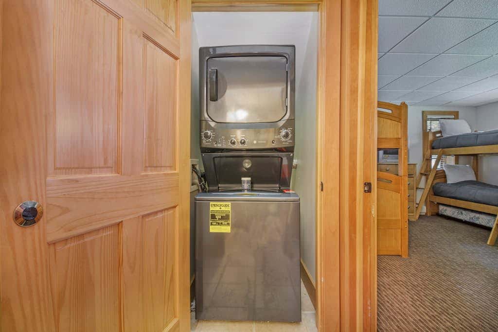 Boyne Mountain Getaway - Unit B