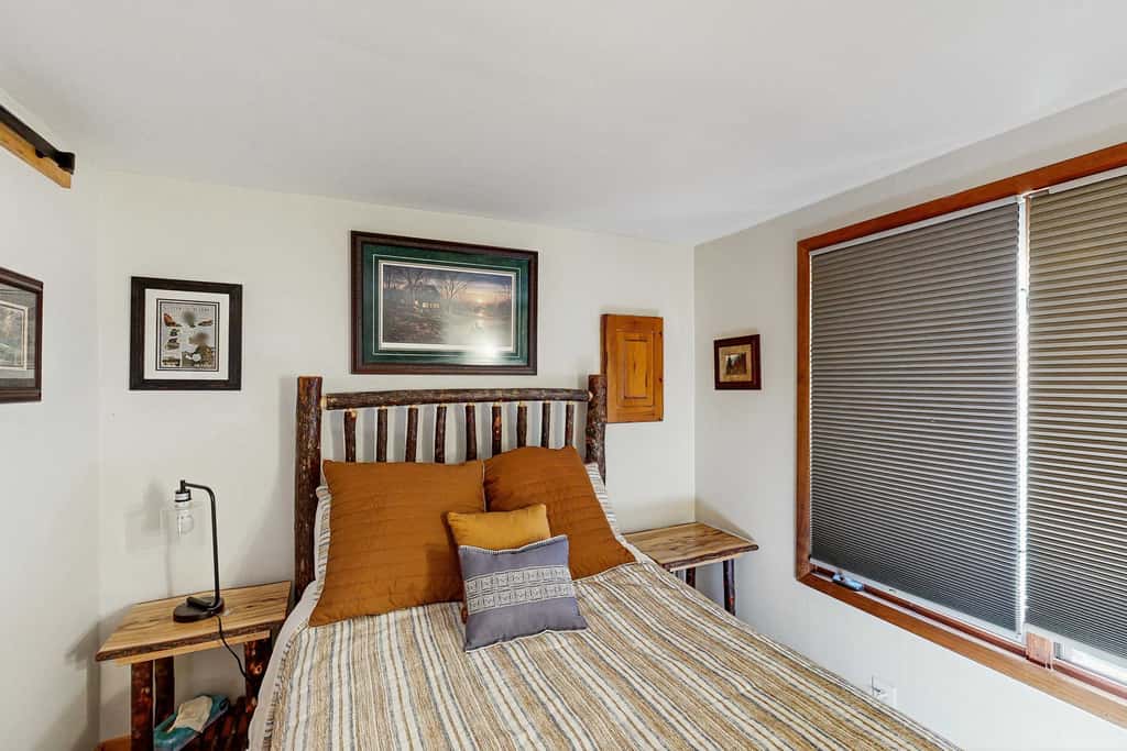Moonridge Cottage