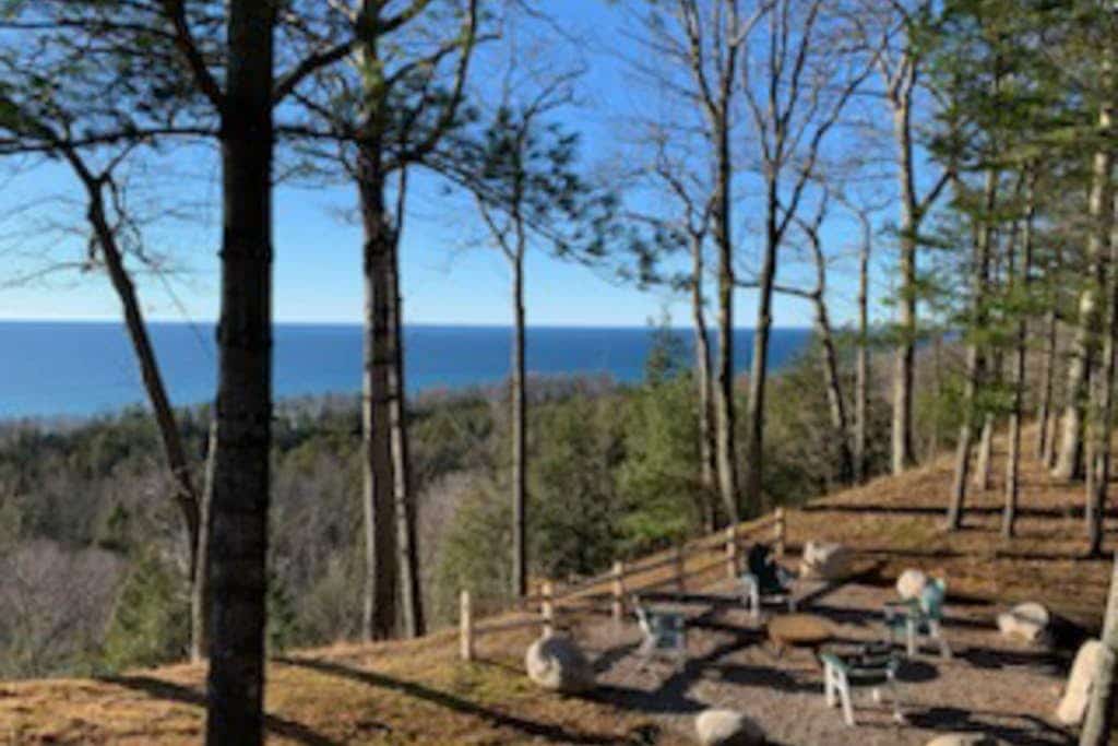 Secluded lake-view home with large deck, private gas grill, AC
