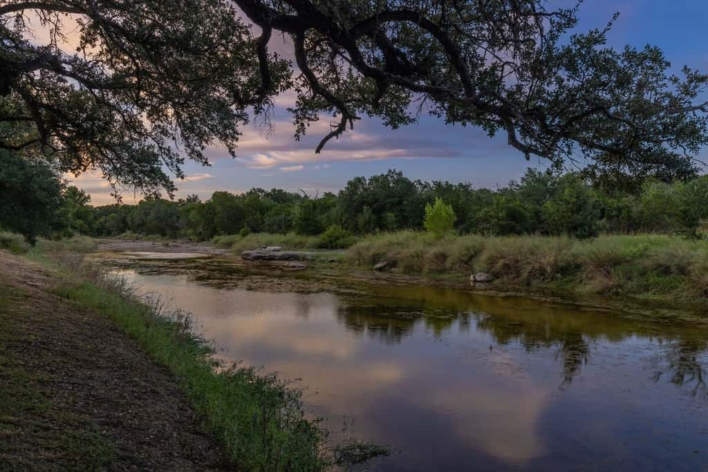 Triple 3 Ranch | Pool, Tennis & Pickleball Retreat