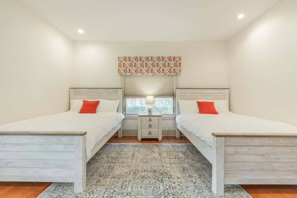 Triple 3 Ranch | Pool, Tennis & Pickleball Retreat