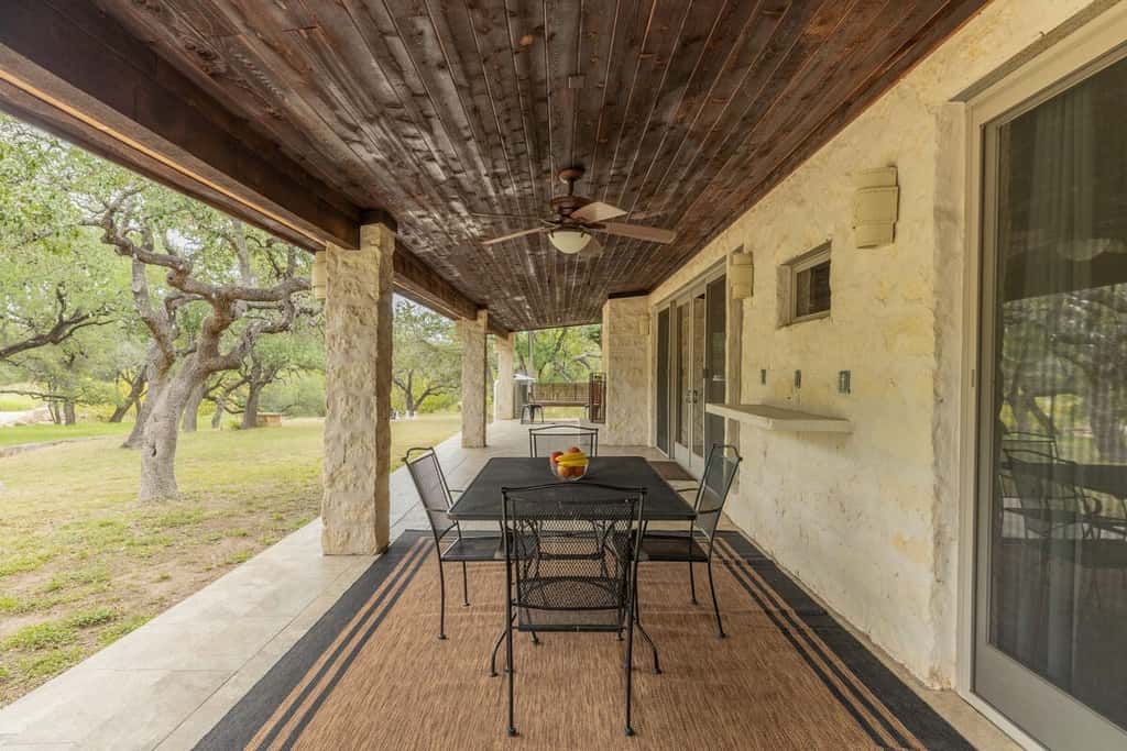 Triple 3 Ranch | Pool, Tennis & Pickleball Retreat
