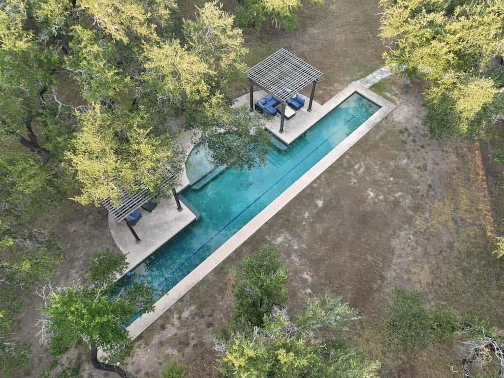 Triple 3 Ranch | Pool, Tennis & Pickleball Retreat