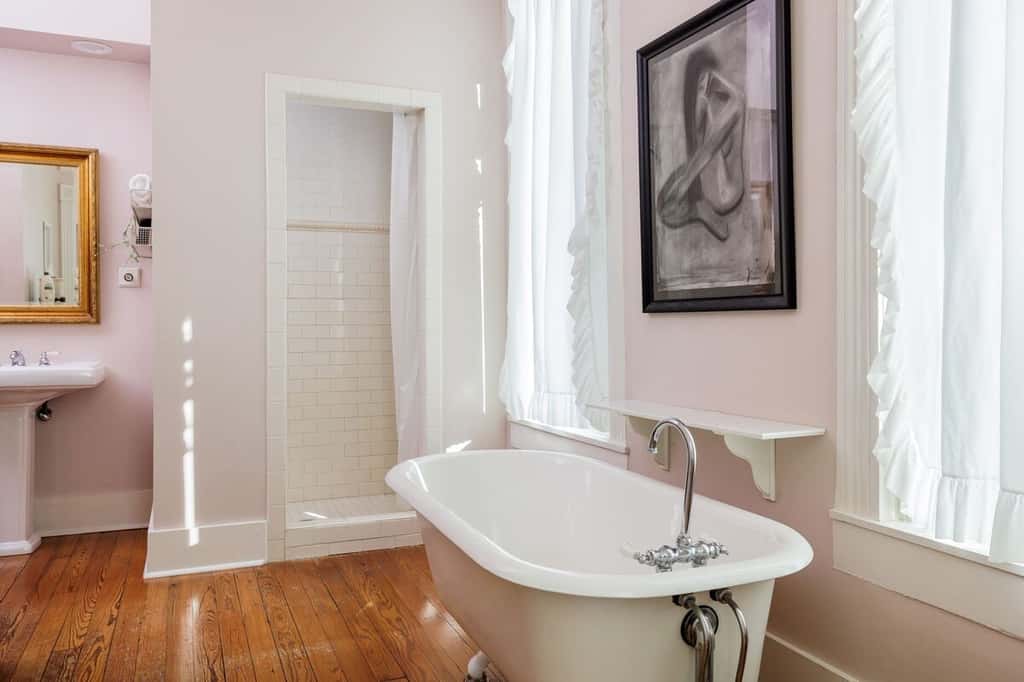 Unique Victorian Estate - The Llama Ranch