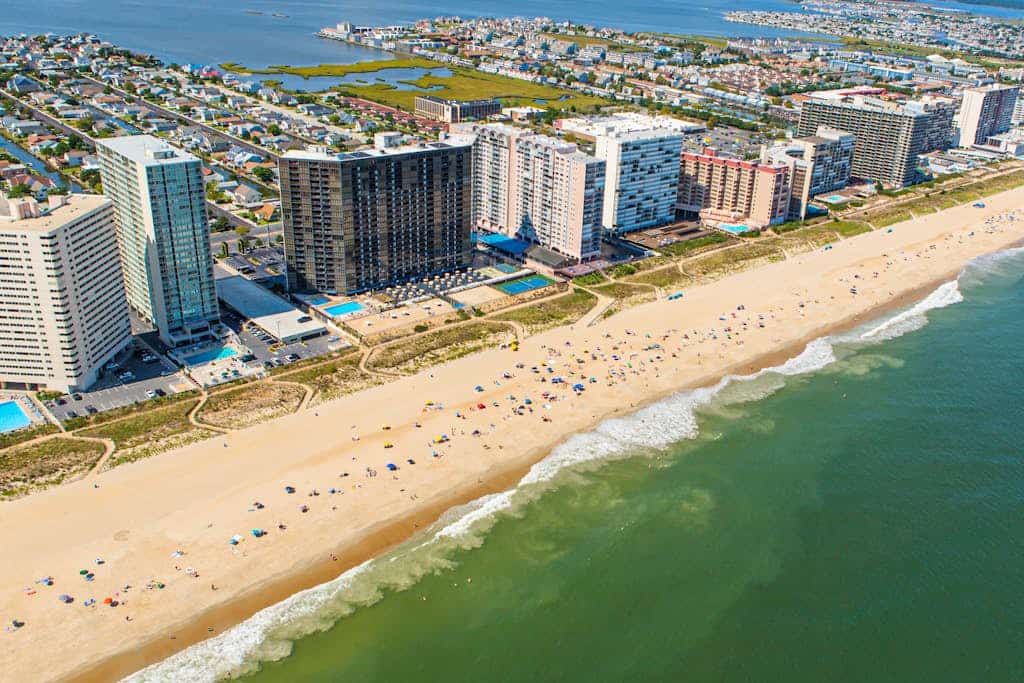 Charming Downtown Condo w/ Pool - Walk to Beach, Bay, Boardwalk