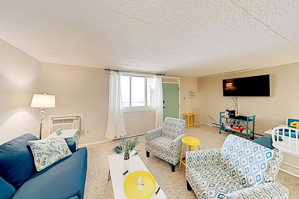 Colonial Condo 202