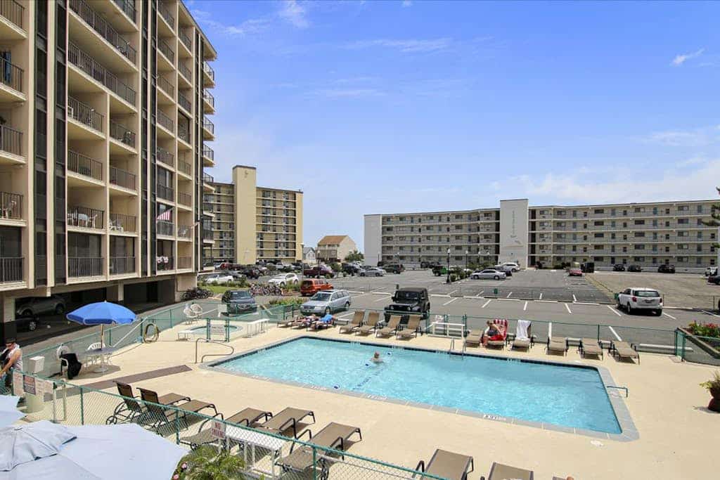 Family-Friendly Condo near the Ocean w/Balcony, Free WiFi, A/C, Shared Pool