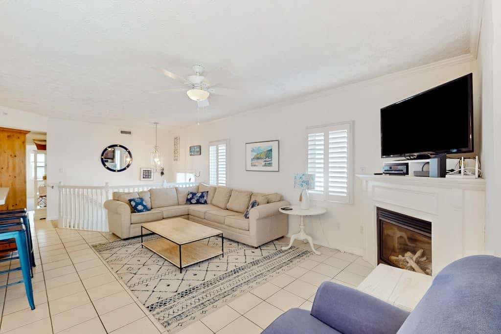 Sea Palms condo with fireplaces, private W/D, and ocean view - 350 feet to beach