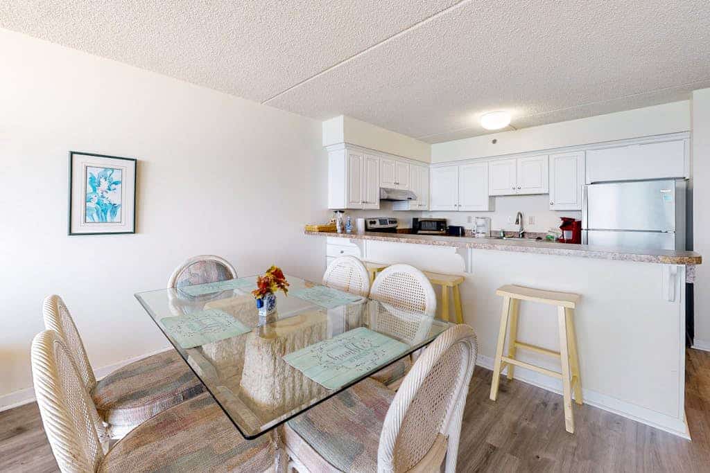 Recently renovated oceanfront condo with balcony, A/C, WiFi, pools, & sauna