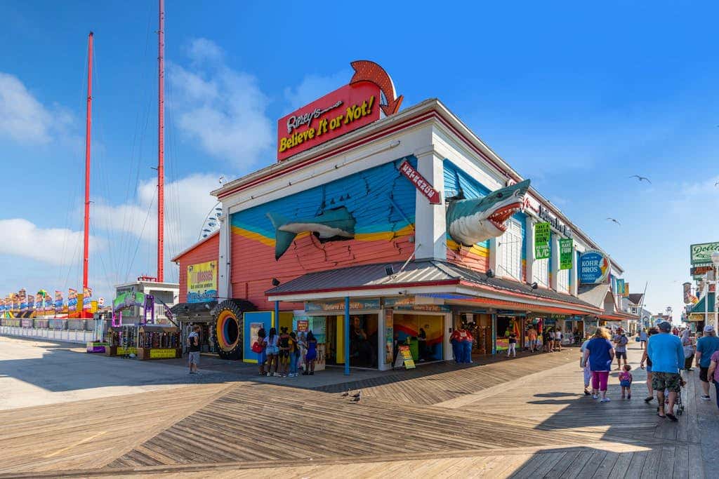 Carousel 807