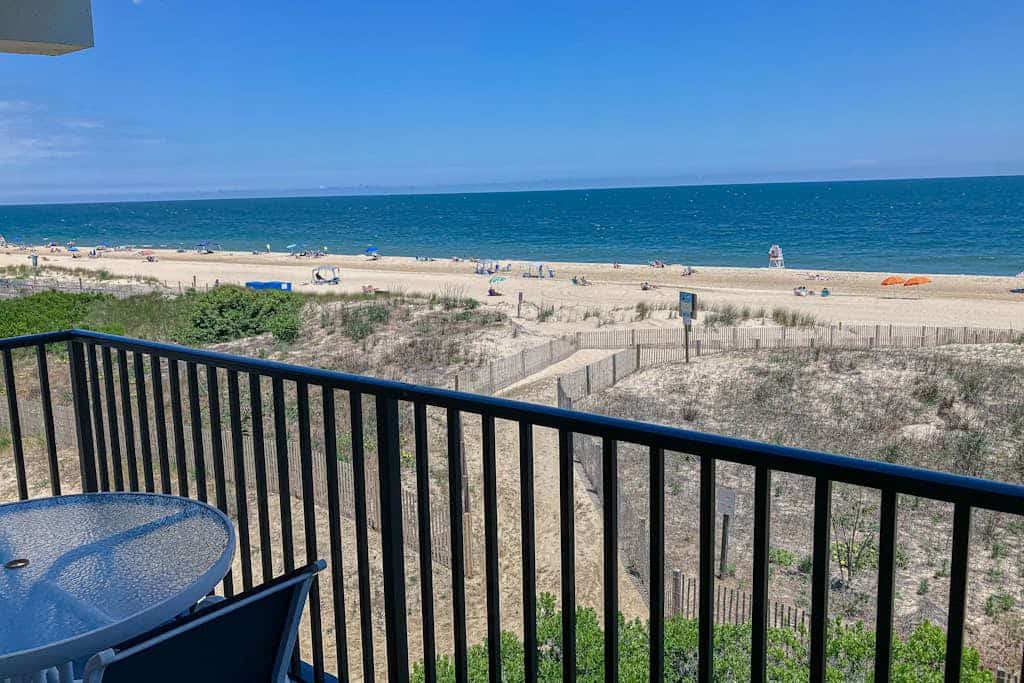 Beachfront Coastal Retreat w/Direct Beach Views, Balcony, WiFi & AC