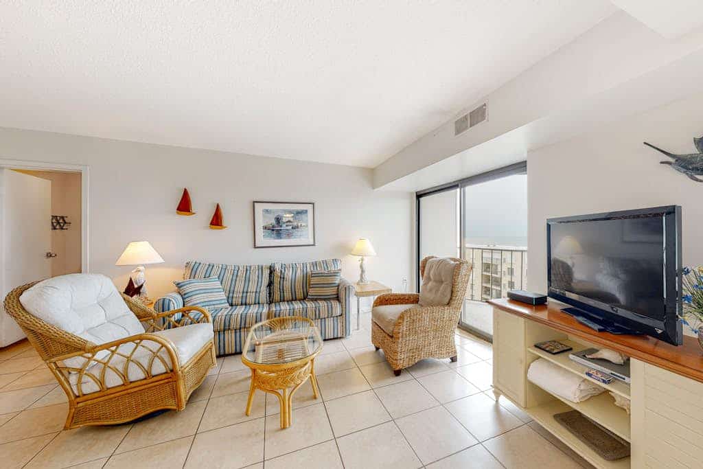 Beautiful newly updated water-view condo with pool, sundeck, & gym