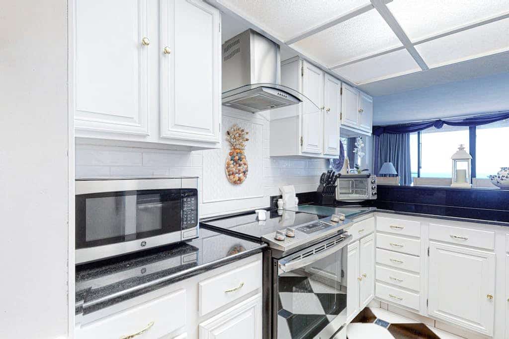 Attractive oceanfront condo with sunset views, two balconies, pool & Central AC