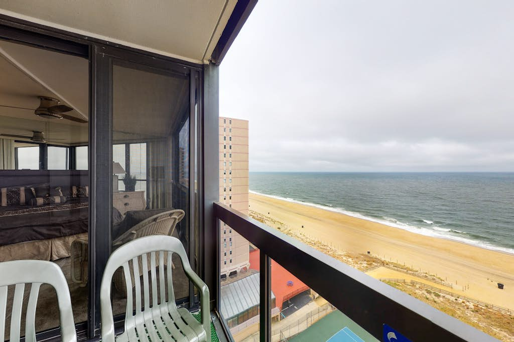 Golden Sands 1304