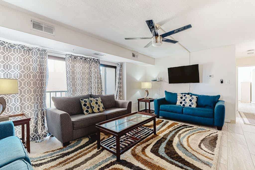 Ocean Block Condo with Balcony, Partial Ocean View, Central AC & Washer/Dryer