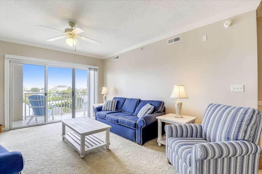 Canal-Front Condo 3 Blocks from Beach w/Private Balcony & Shared Outdoor Pool