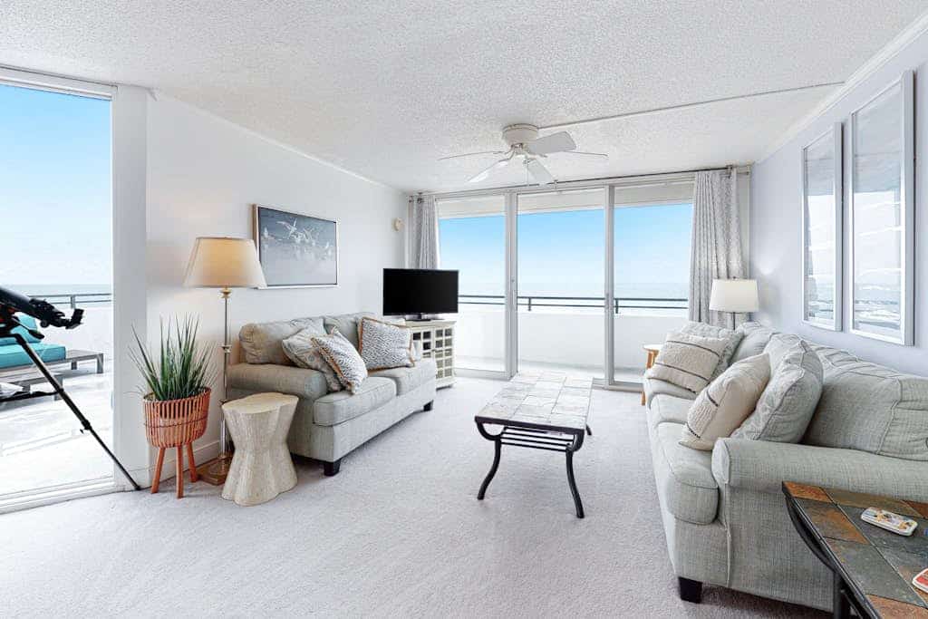 Newly Updated Oceanfront Veranda Condo with Private Deck, WiFi, AC & Shared Pool