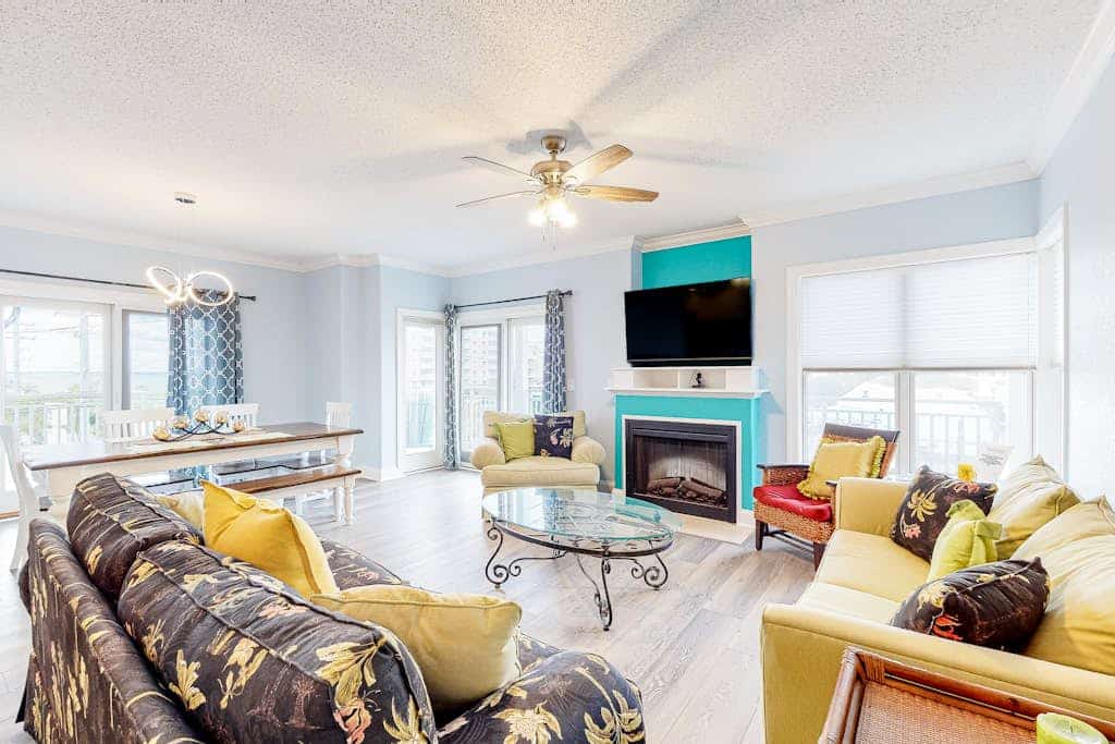 Corner condo on the ocean block with pool & amazing wraparound balcony