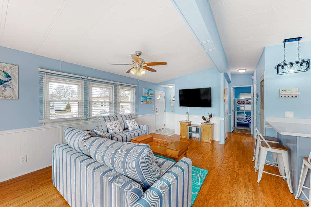 Quiet coastal home with patio & pool, close to Assateague & Ocean City