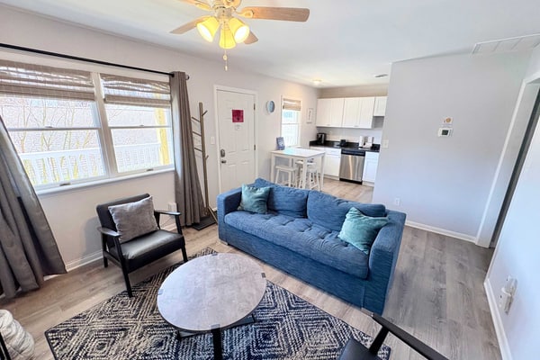 Northside condo near the beach with private balcony, full kitchen, AC, & W/D