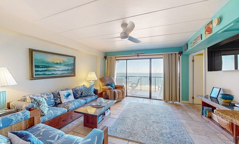 Beachfront escape with an outdoor pool, fast WiFi, washer/dryer, & ocean view