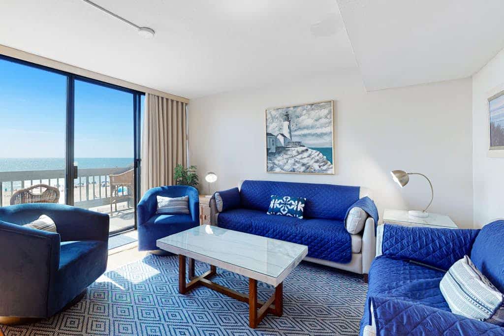 Remodeled oceanfront condo with two balconies, ocean/bay views, pool & sauna