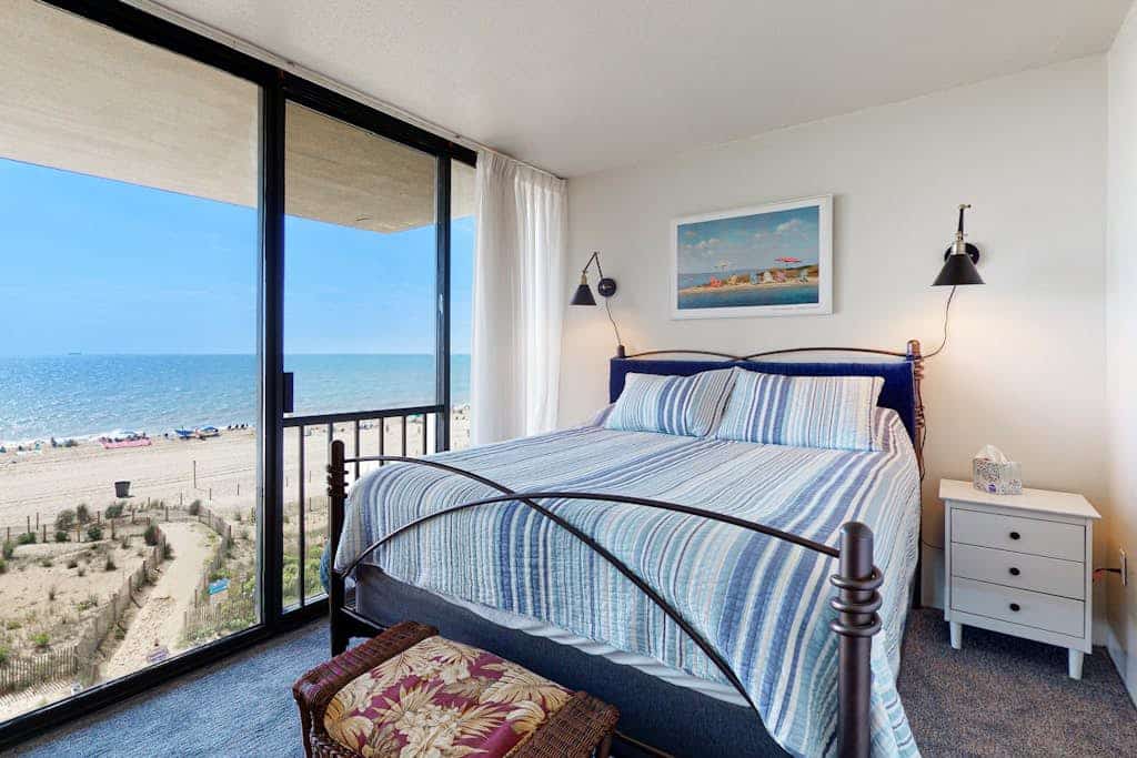Remodeled oceanfront condo with two balconies, ocean/bay views, pool & sauna