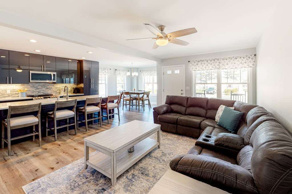 New home steps from Northside Park with shared pools, tennis & pickleball