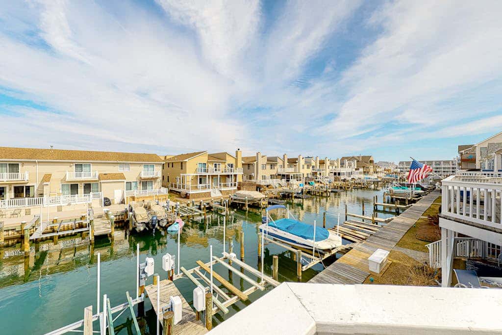 Dolphin Bay