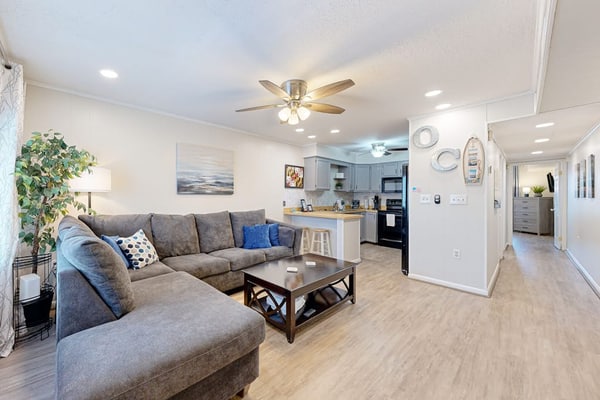 Waterview Condo at Bradley on the Bay w/ Shared Pool, AC, WiFi & Kitchen