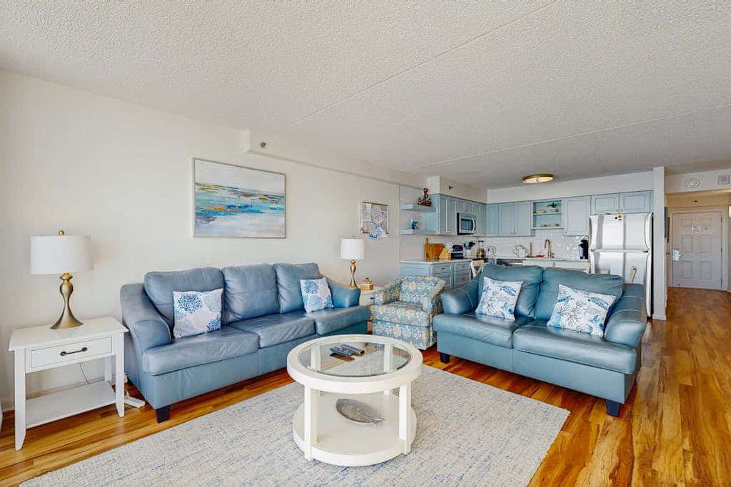 Oceanfront condo with pool, hot tub, fitness room, sauna, deck, & ocean view