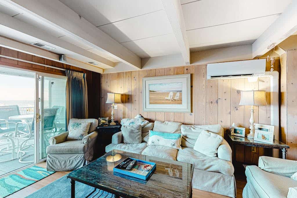 Beachfront Townhome with 3 Decks, Ocean & Sunset Views, AC, WiFi & Laundry