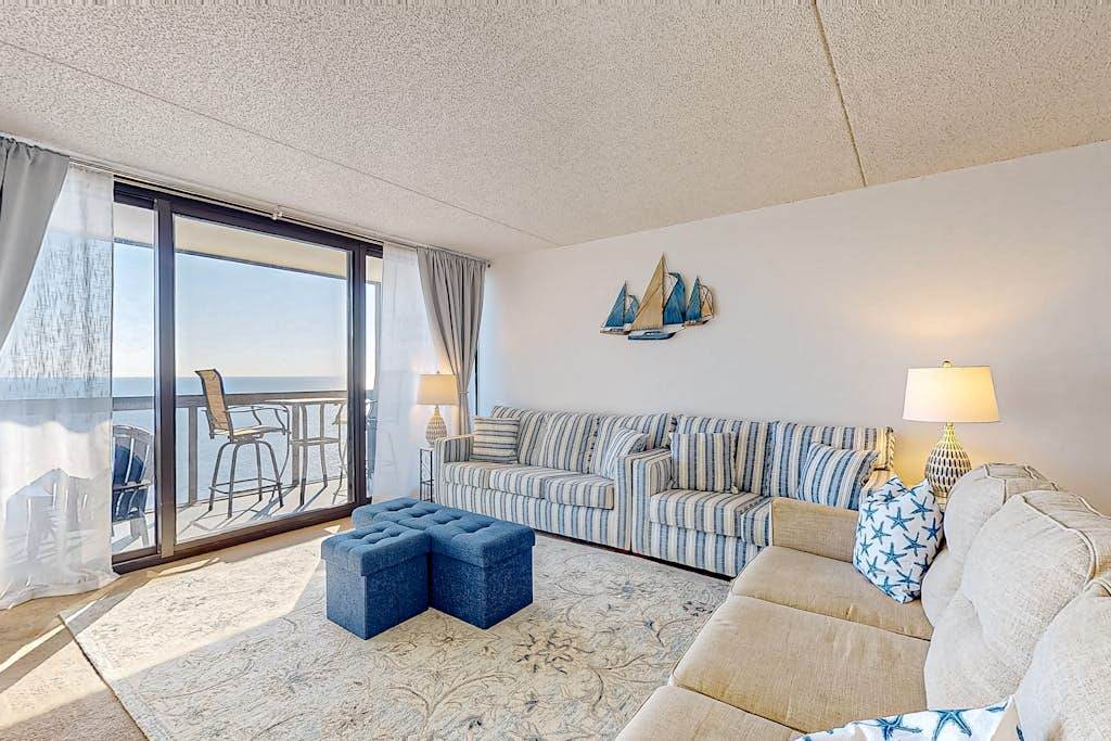 Golden Sands 2108
