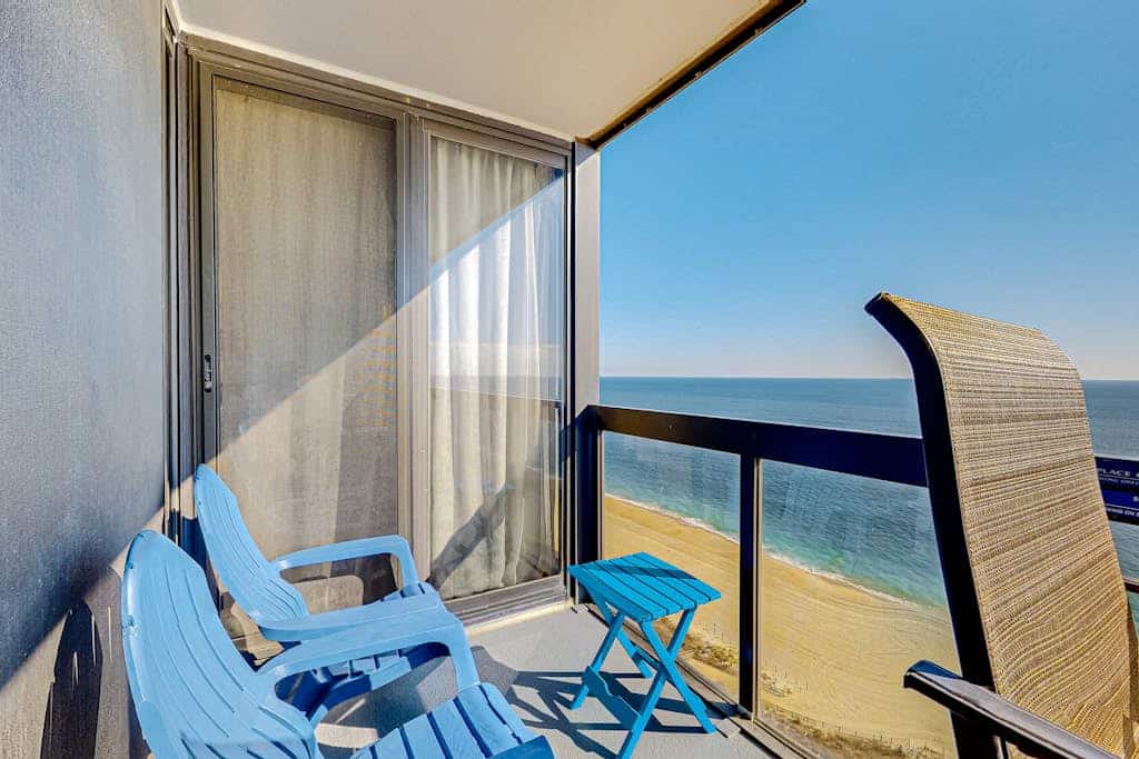 Beachfront condo with beach access, pools, sauna, game room, tennis, gym, W/D