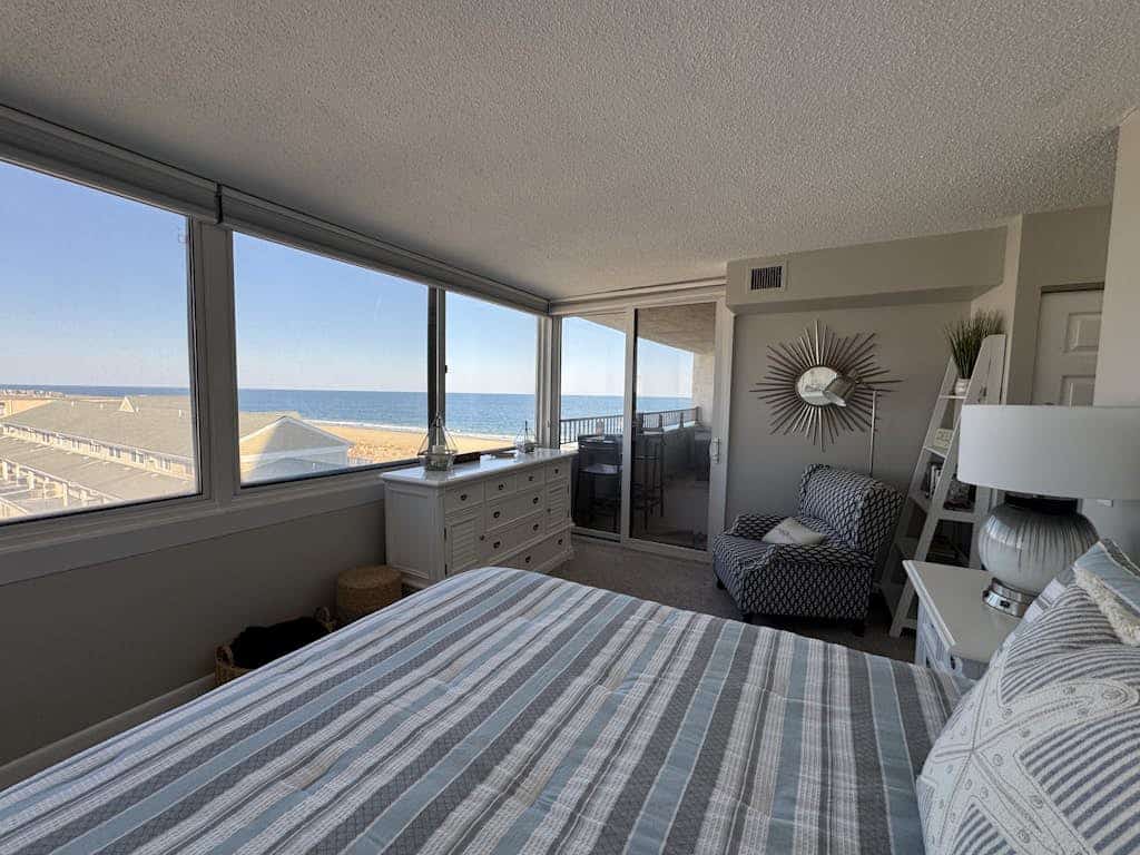 Modern-Coastal Condo with ocean views, shared pool & washer/dryer