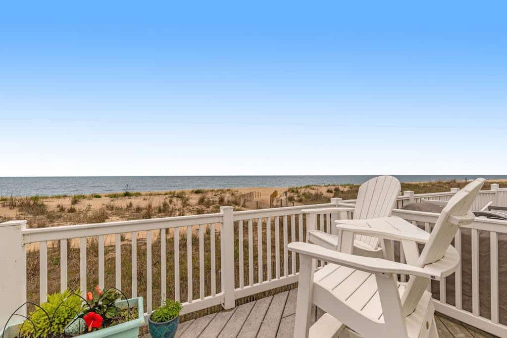 Oceanfront townhouse with W/D & ocean views