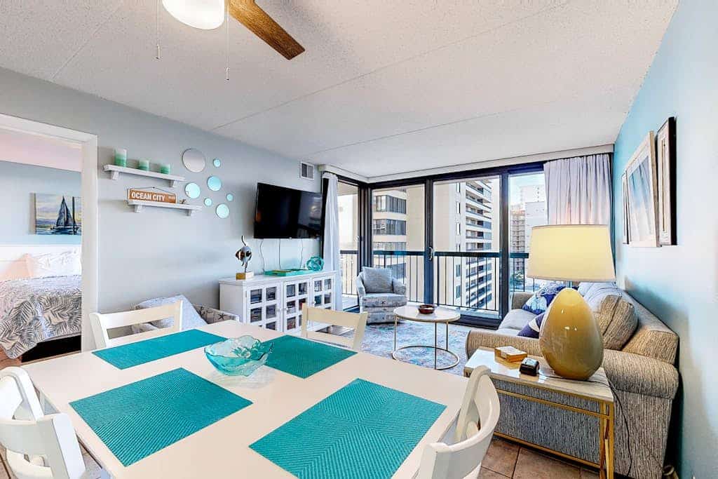 Colorful, ocean-view condo with scenic balcony, 3 pools, washer/dryer & AC