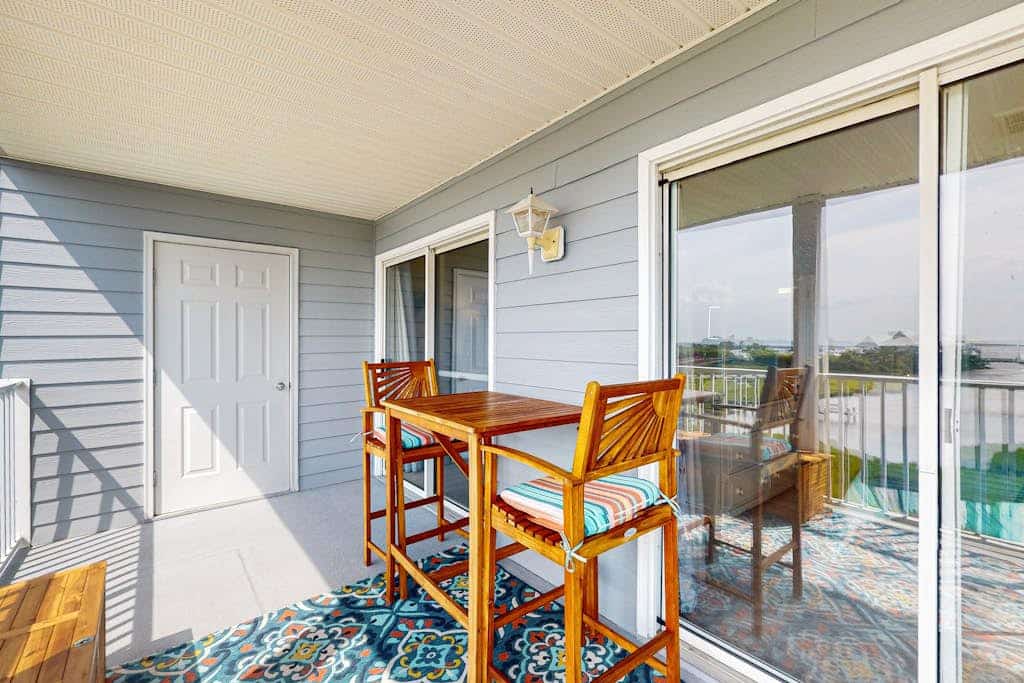 Convenient Location, Pool, Balcony with Views of the Bay