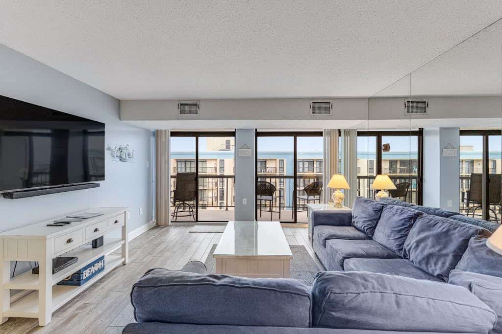 Oceanfront Braemar Towers Condo w/ AC, Private W/D, Shared Pool, Ocean View