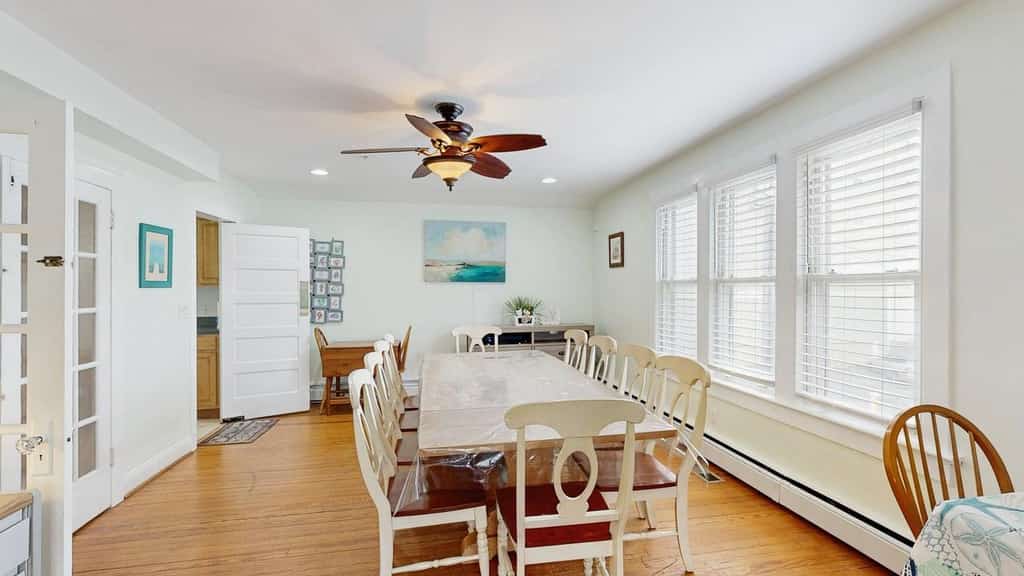 Boardwalk Bungalow House w/Ocean View, Private W/D, Central A/C, and Free WiFi